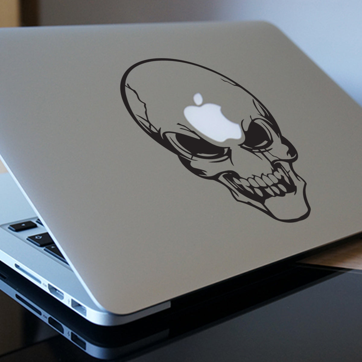 Skull Macbook Decal